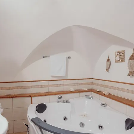 Amazing With Private Parking Apartment Sanremo