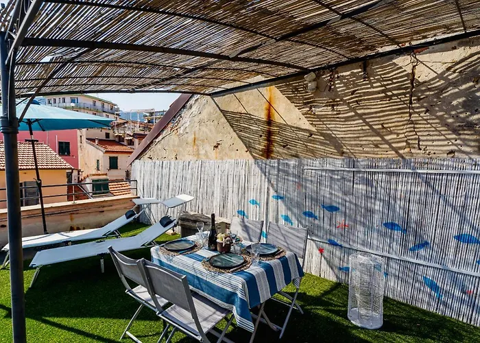 Guesthost - Amazing With Private Parking * Sanremo