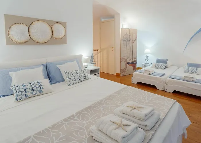 Guesthost - Amazing With Private Parking Apartamento *