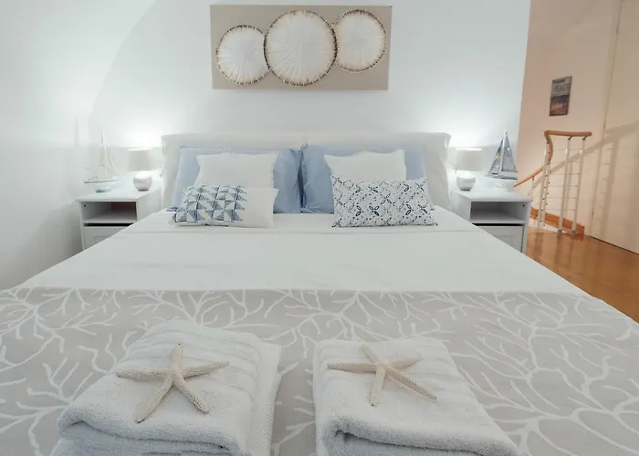 Apartamento Guesthost - Amazing With Private Parking Sanremo