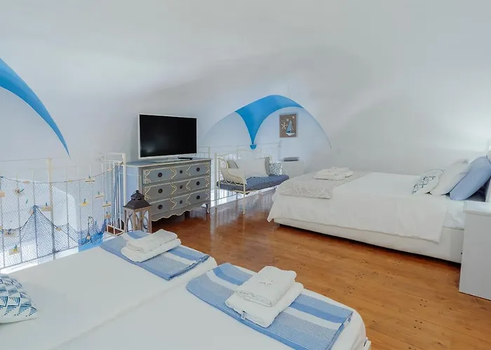 Apartmán Guesthost - Amazing With Private Parking