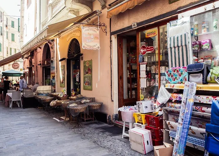 Guesthost - Amazing With Private Parking Sanremo